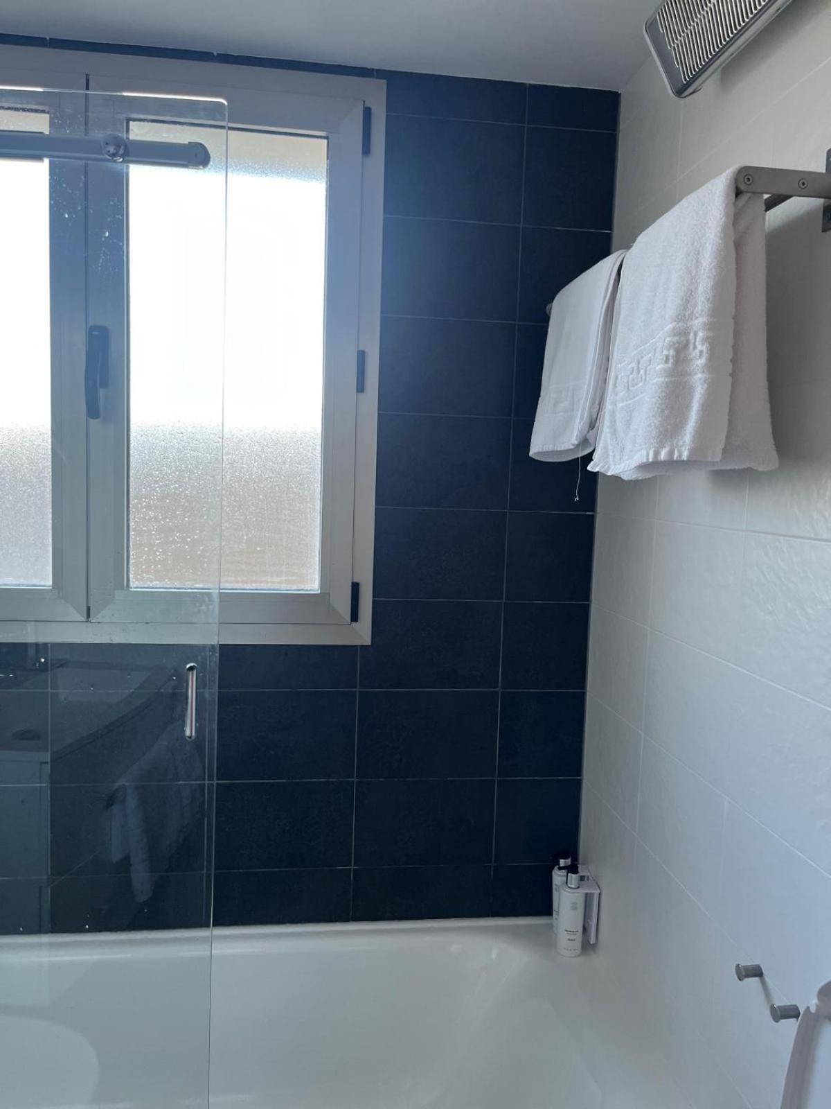Torre Lugano By Renthas Appartement Benidorm Buitenkant foto